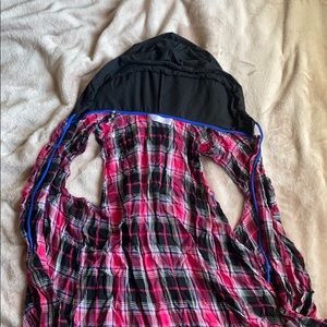 sleeveless flannel with hood